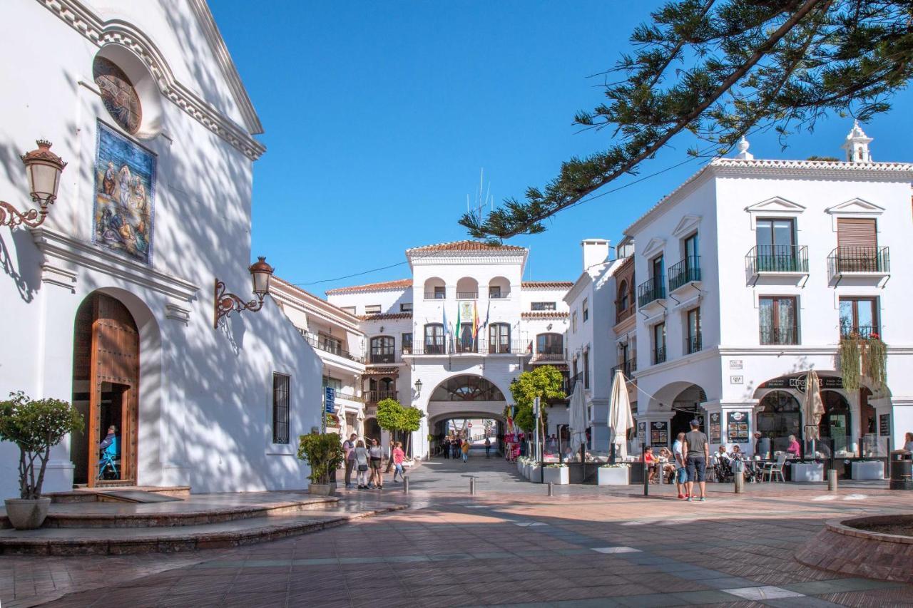 Lor Pintada Apartment Nerja Εξωτερικό φωτογραφία